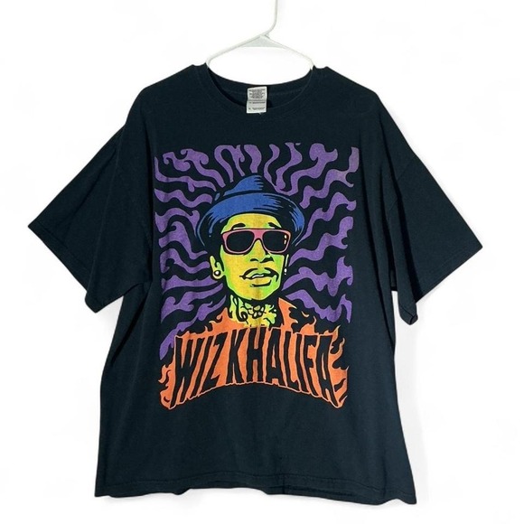 Gildan Other - Wiz Khalifa Graphic T-Shirt Mens XL Black Neon Psychedelic Rap Tee Gildan